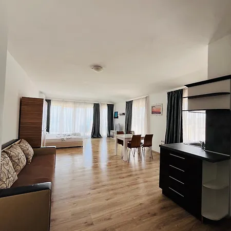 Primea Private Apartman *