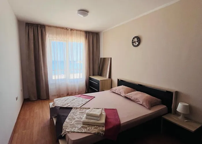 Primea Private アパート ツァレヴォ